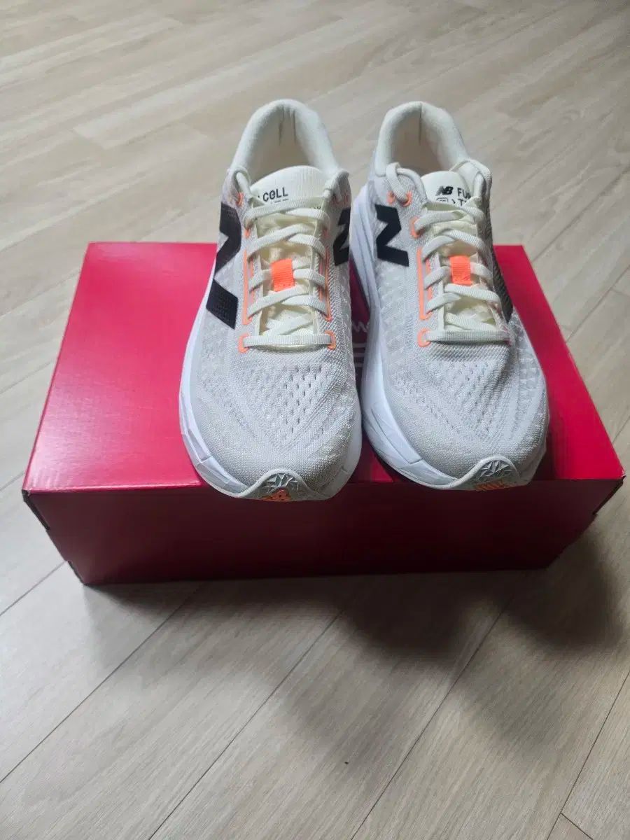 ニューバランス sc トレーナーv3