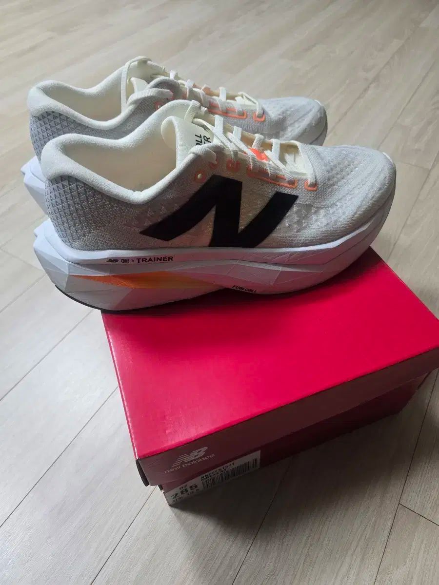 ニューバランス sc トレーナーv3