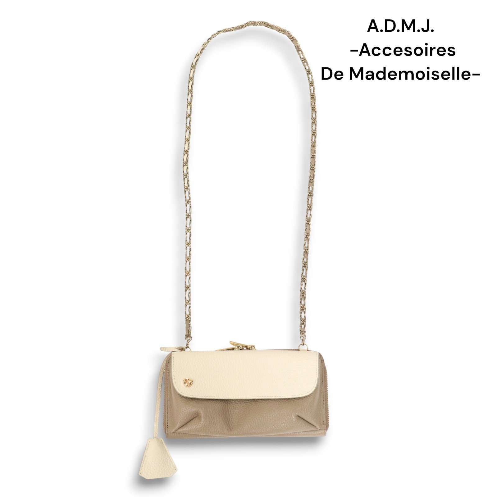 A.D.M.J. アクセソワ・ドゥ・マドモワゼル チェーンウォレット 外箱 