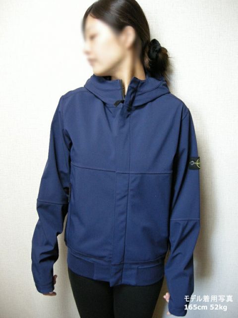 STONE ISLANDストーンアイランド フード付きナイロンパーカー ナイロンジャケット キッズ14 Aサイズ 170 cm用 大人可 KIDS キッズ ボーイ ガール 子供 2019 SS 春夏 ネイビー系 サイズ14 A メンズM レディースL-XL相