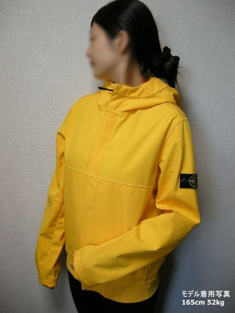 STONE ISLANDストーンアイランド フード付きナイロンパーカー ナイロンジャケット キッズ14 Aサイズ 170 cm用 大人着用可 KIDS キッズ ボーイ ガール 子供 2019 SS 春夏 イエロー サイズ14 A メンズM レディースL-XL相