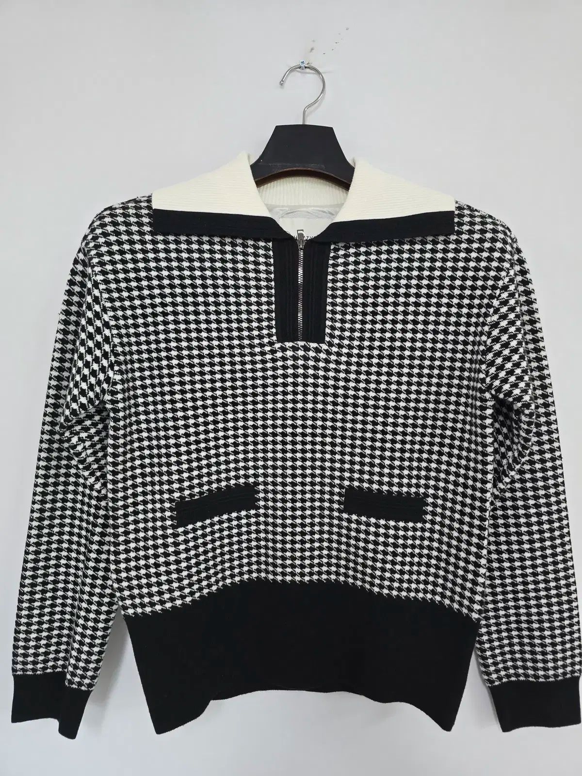 399000 HAZZYS へジス ゴルフ レディース ハウンドトゥース 防風 セーター