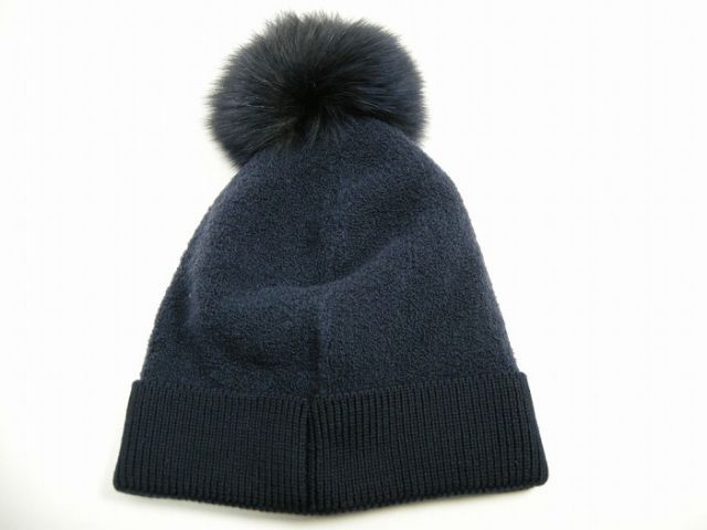 大人着用OK MONCLER|モンクレール|ブルーFOXファー付きボンボンニットキャップ|ぽんぽん付き|ポンポン付き|ガール|キッズ|レディース|2018-2019AW|秋冬|CAP|ニット帽子|999|ブラック黒|778|ダークネイビー系|イタリア製|ぼ