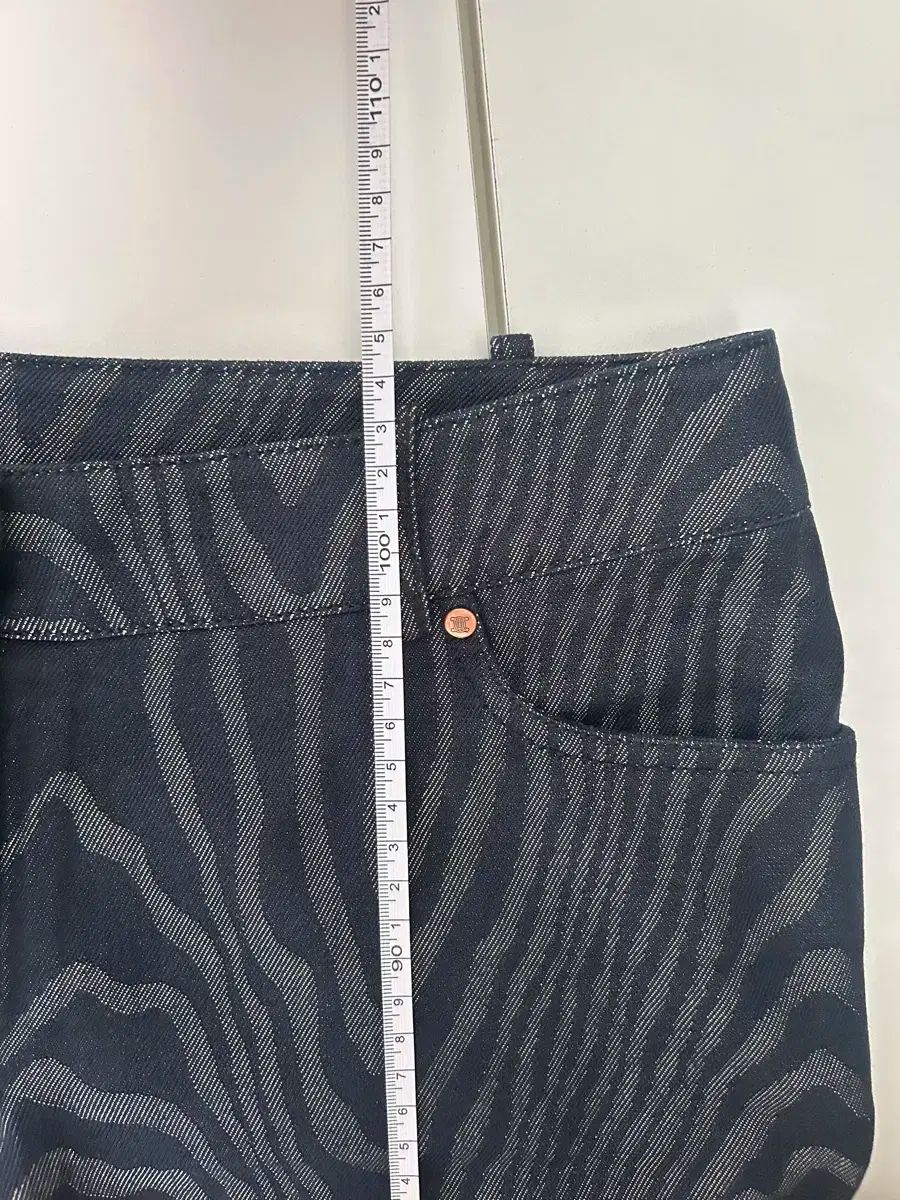 パータン パンツ