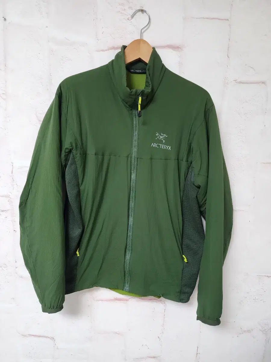 ARC TERYX アークテリクス 軽量 ウィンドブレーカー ジャケット