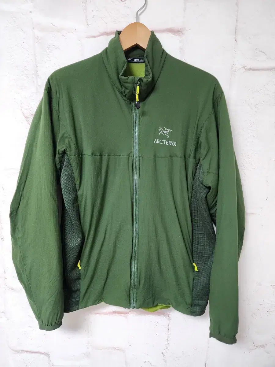ARC TERYX アークテリクス 軽量 ウィンドブレーカー ジャケット