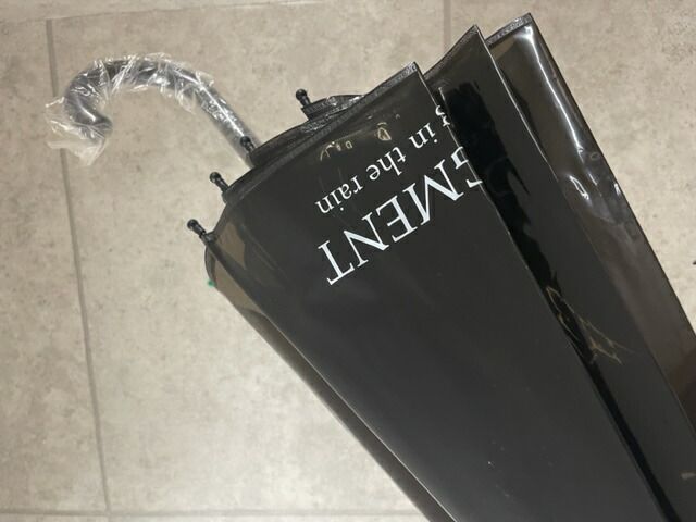 FRAGMENT UMBRELLA walking in the rain フラグメントデザイン 傘 ビニール傘 かさ アンブレラ CONVENI ザ コンビ二 藤原ヒロシ 黒 BLACK メンズ レディース