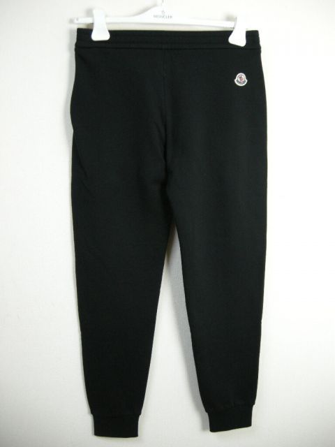 ジャージーパンツ