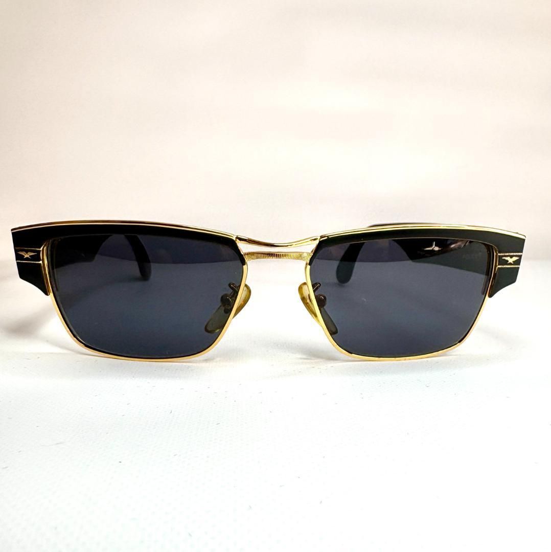 ゴールド ブラック