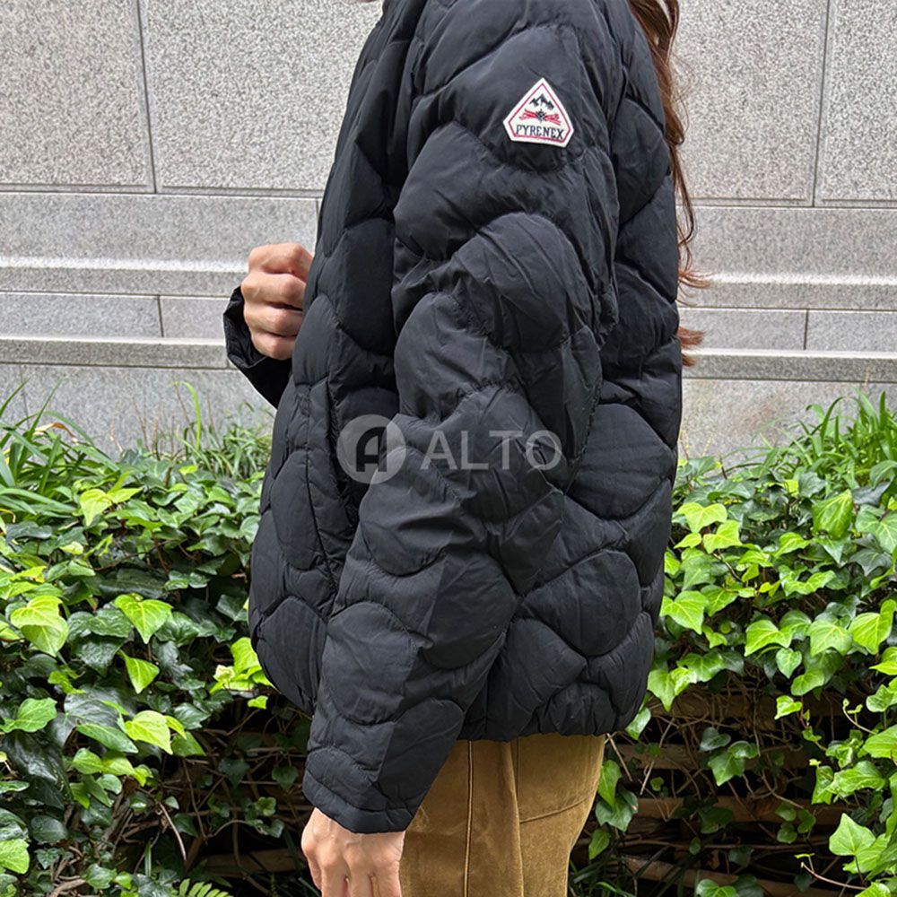 2025-2026秋冬物モデル】 PYRENEX ピレネックス NACRE ナクル HWY012