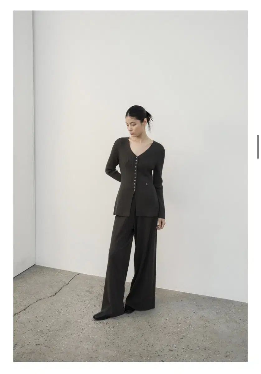 グレー ルーム ワイド ニット パンツ