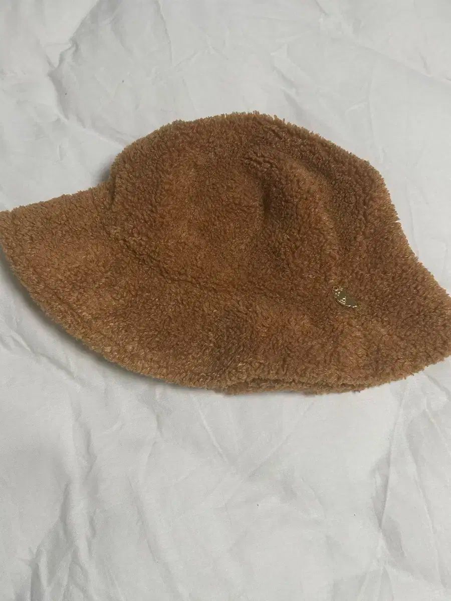 LUCKY CHOUETTE ラッキーシュエトゥ アイユー ブラウン バケットハット