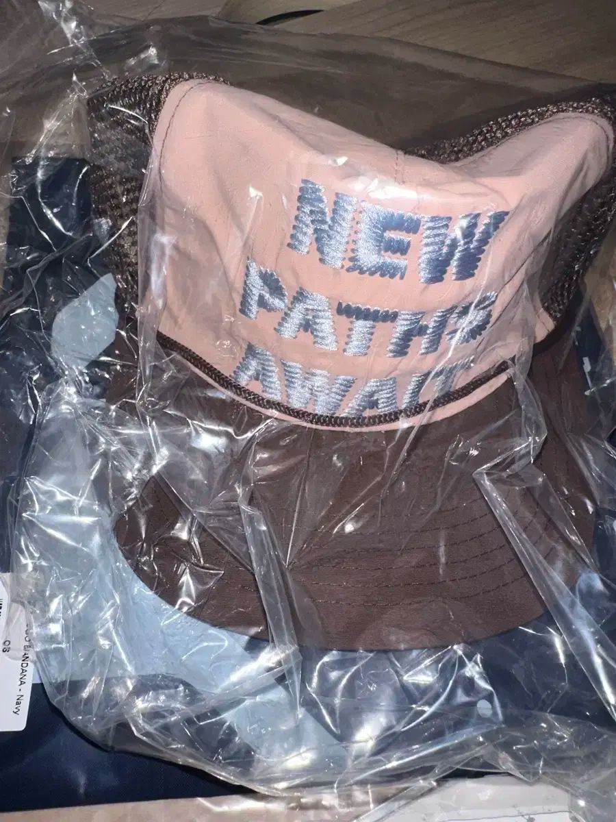 チョ スンヨン WOODZ アレックス ジョーノ 帽子 バンダナ