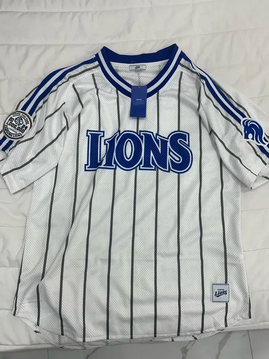 サムスン ライオンズ 2025 백만観衆 Tシャツ 100サイズ