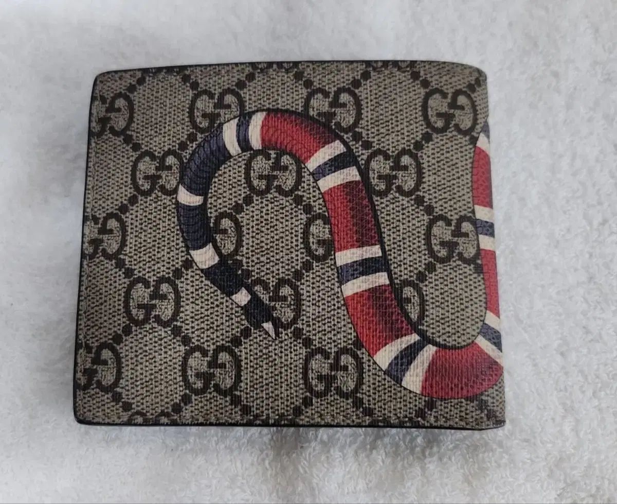 グッチ キングスネーク 二つ折り財布 無傷 フルセット