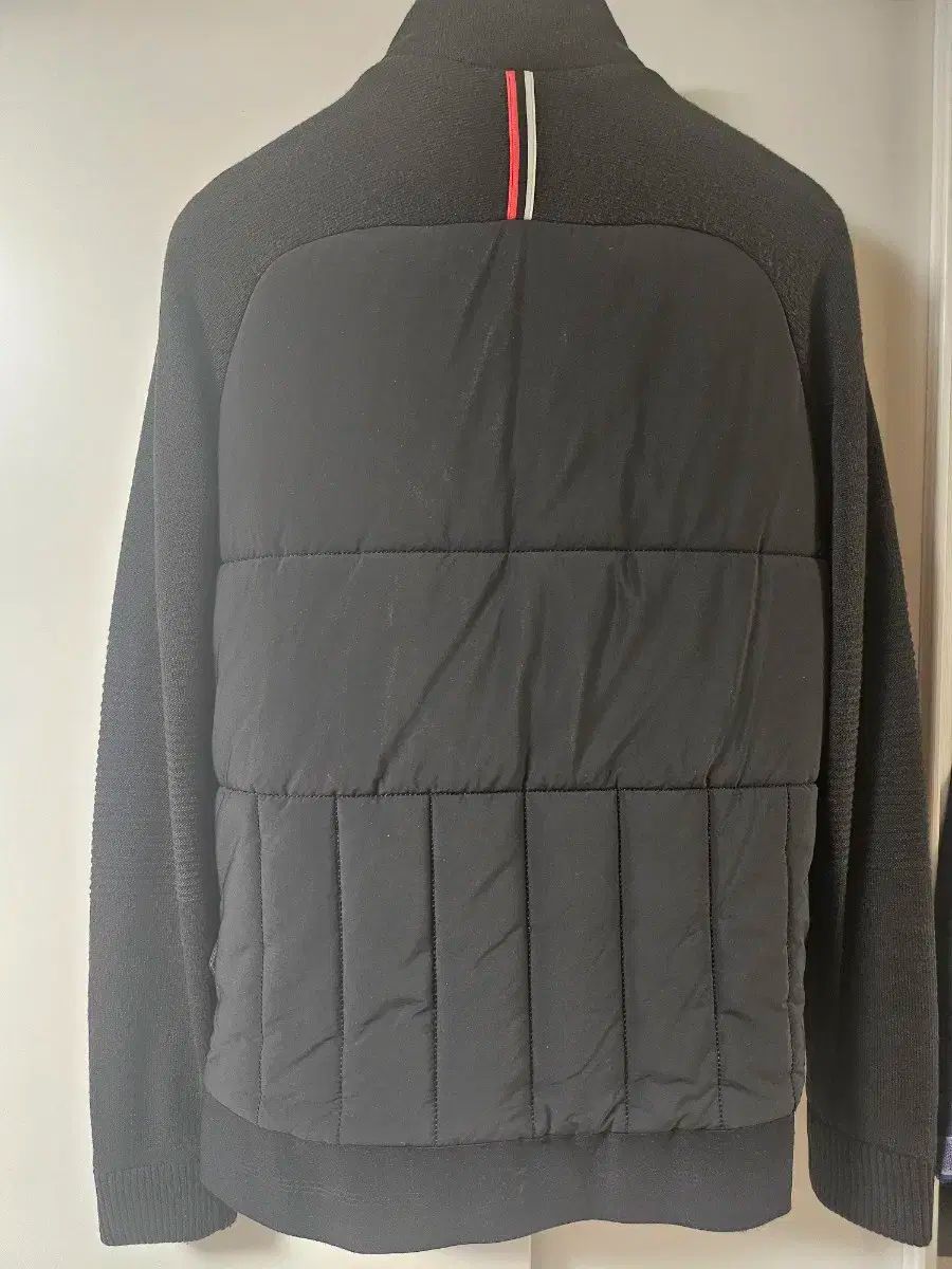 Titleist ブラック ダウン ニット アウター