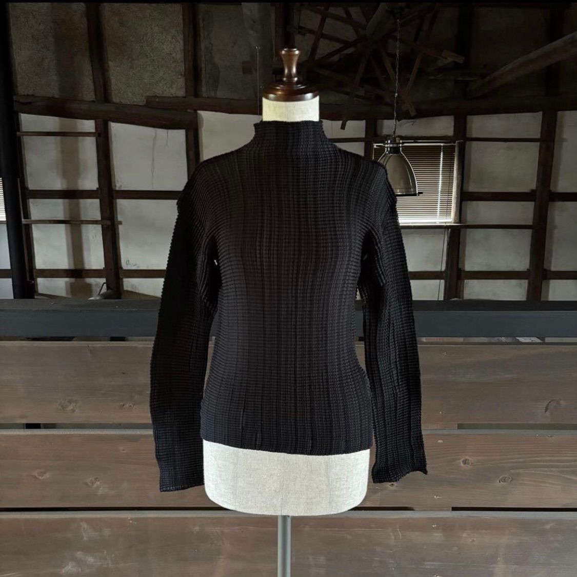 ISSEY MIYAKE FETE イッセイミヤケ フェット プリーツ カットソー ブラック 系 サイズ 2 710-0050