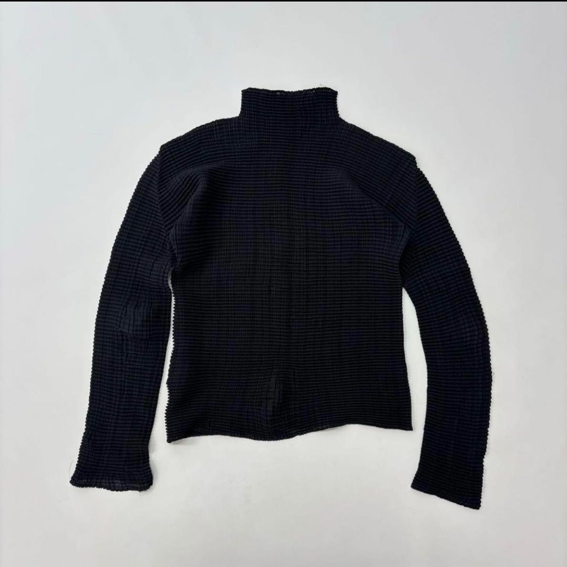  ISSEY MIYAKE FETE イッセイミヤケ フェット プリーツ カットソー ブラック 系 サイズ 2 710-0050 長袖 Tシャツ カットソー