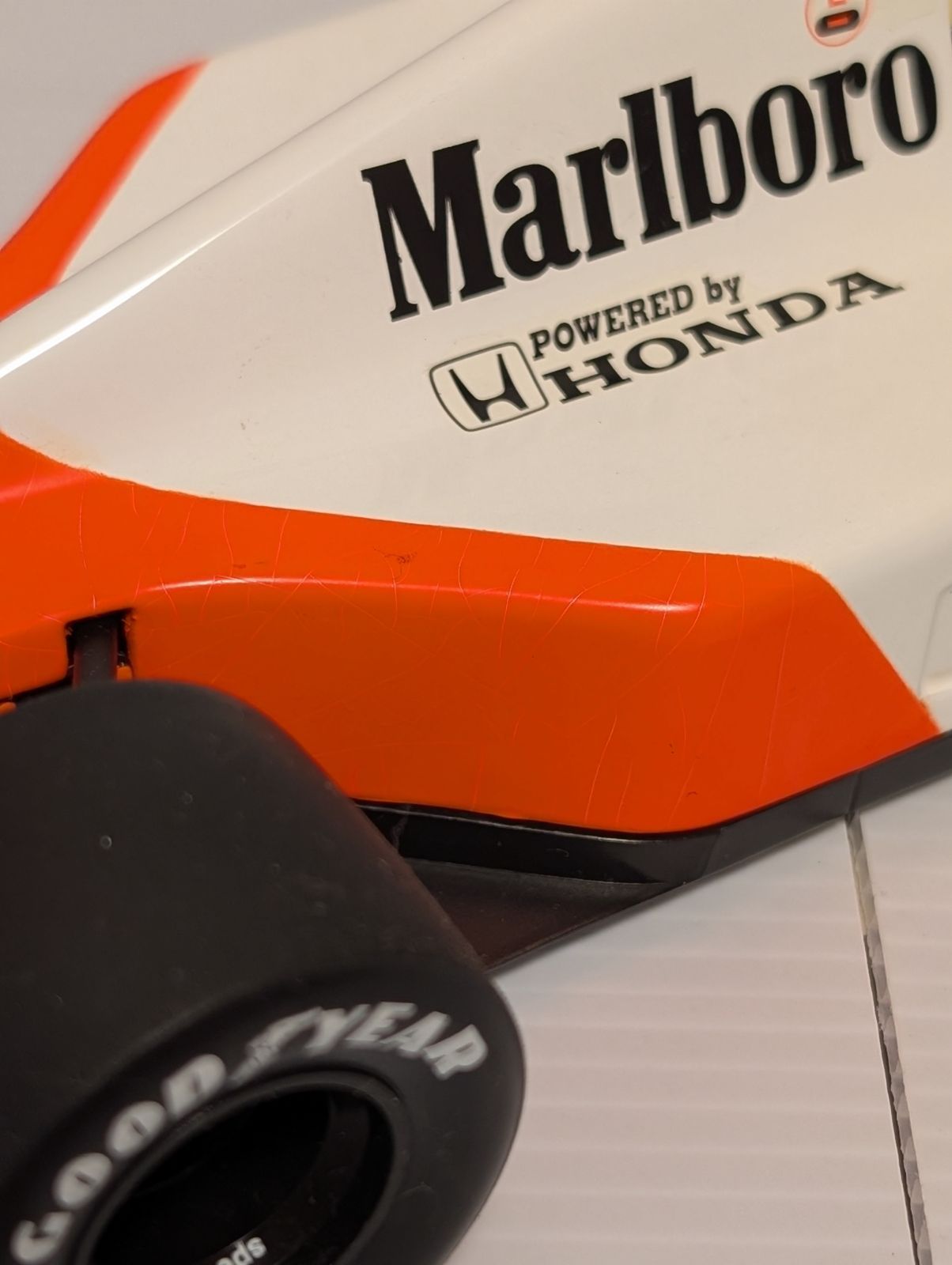 マクラーレンMP4