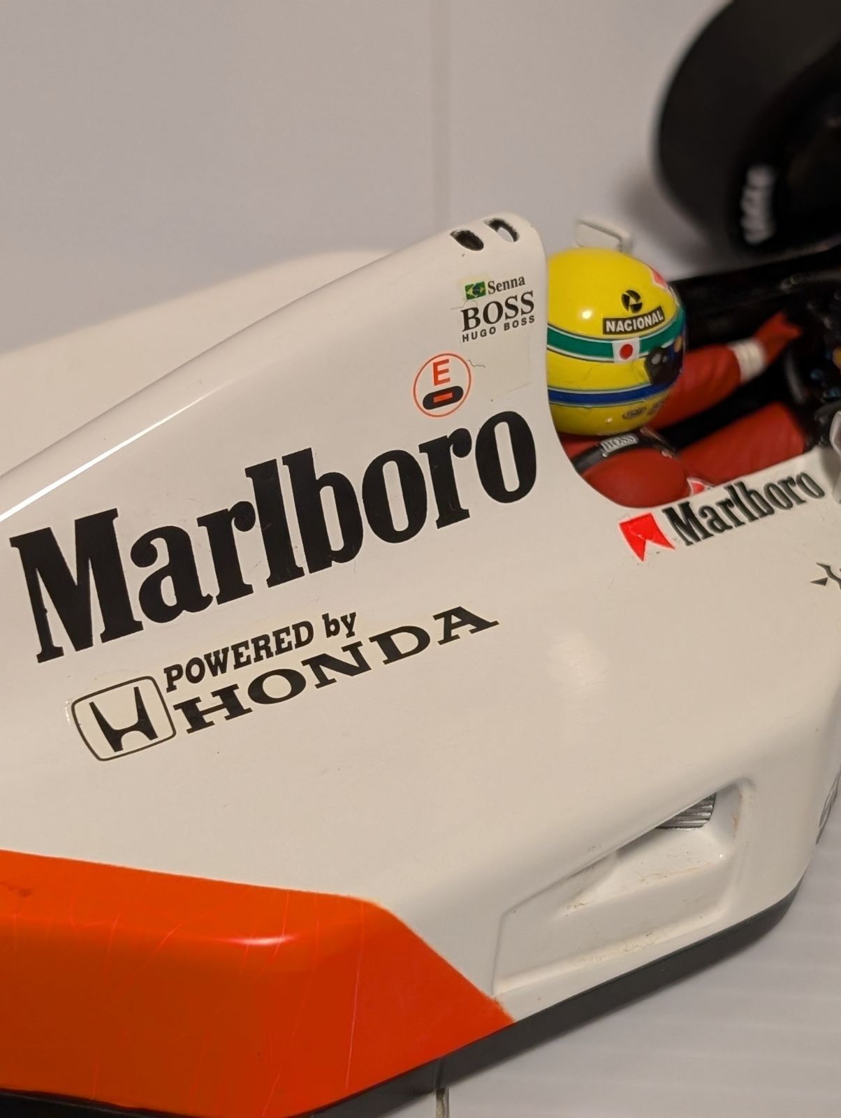 マクラーレンMP4