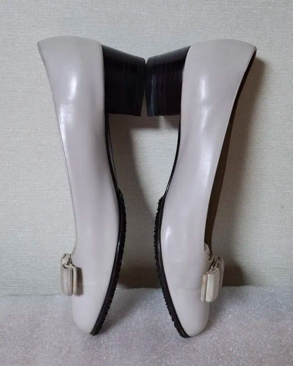  フェラガモ パンプス 6 D 約230 フラットシューズ バレエシューズ パンプス