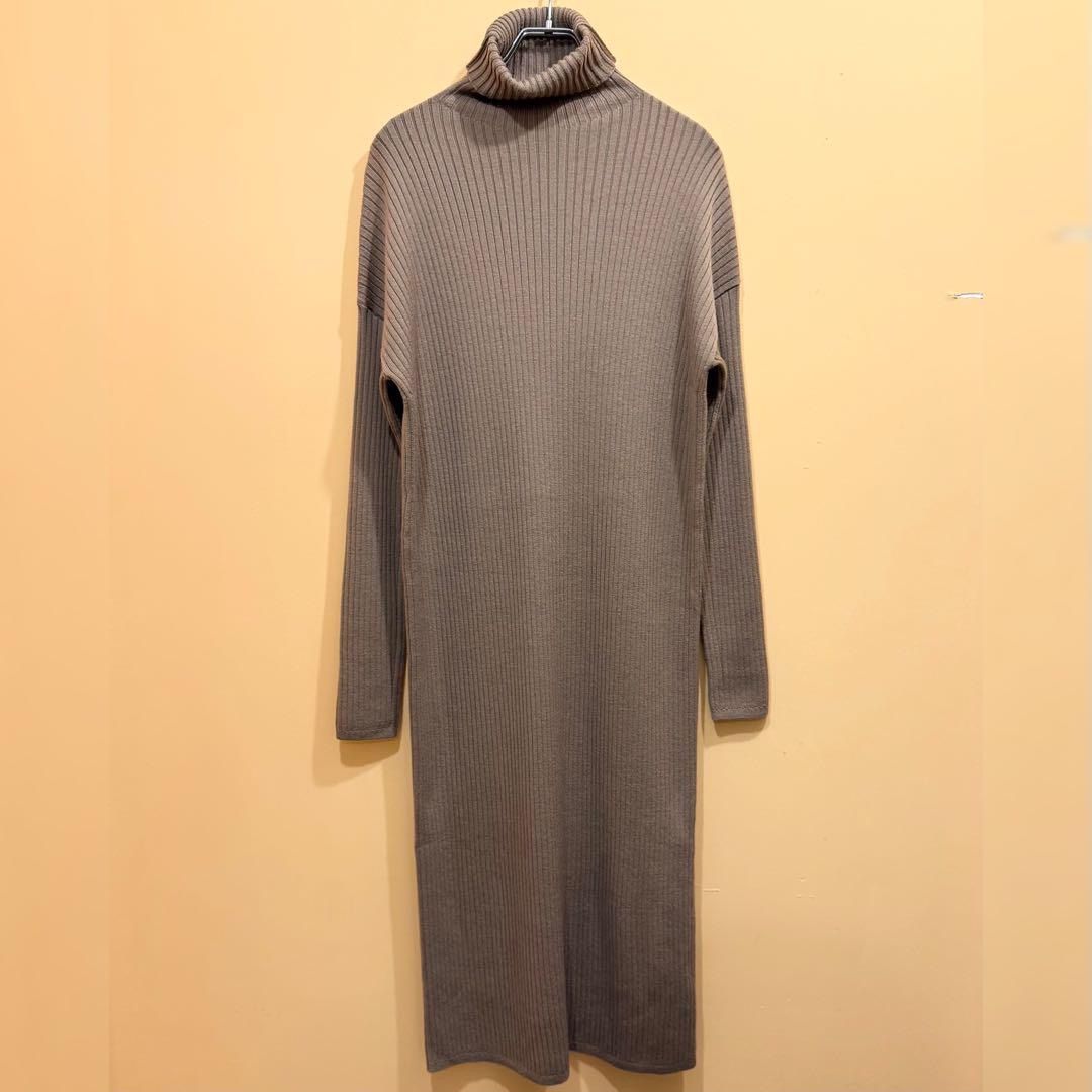 ‘S Max Mara ニットワンピース タートルネック