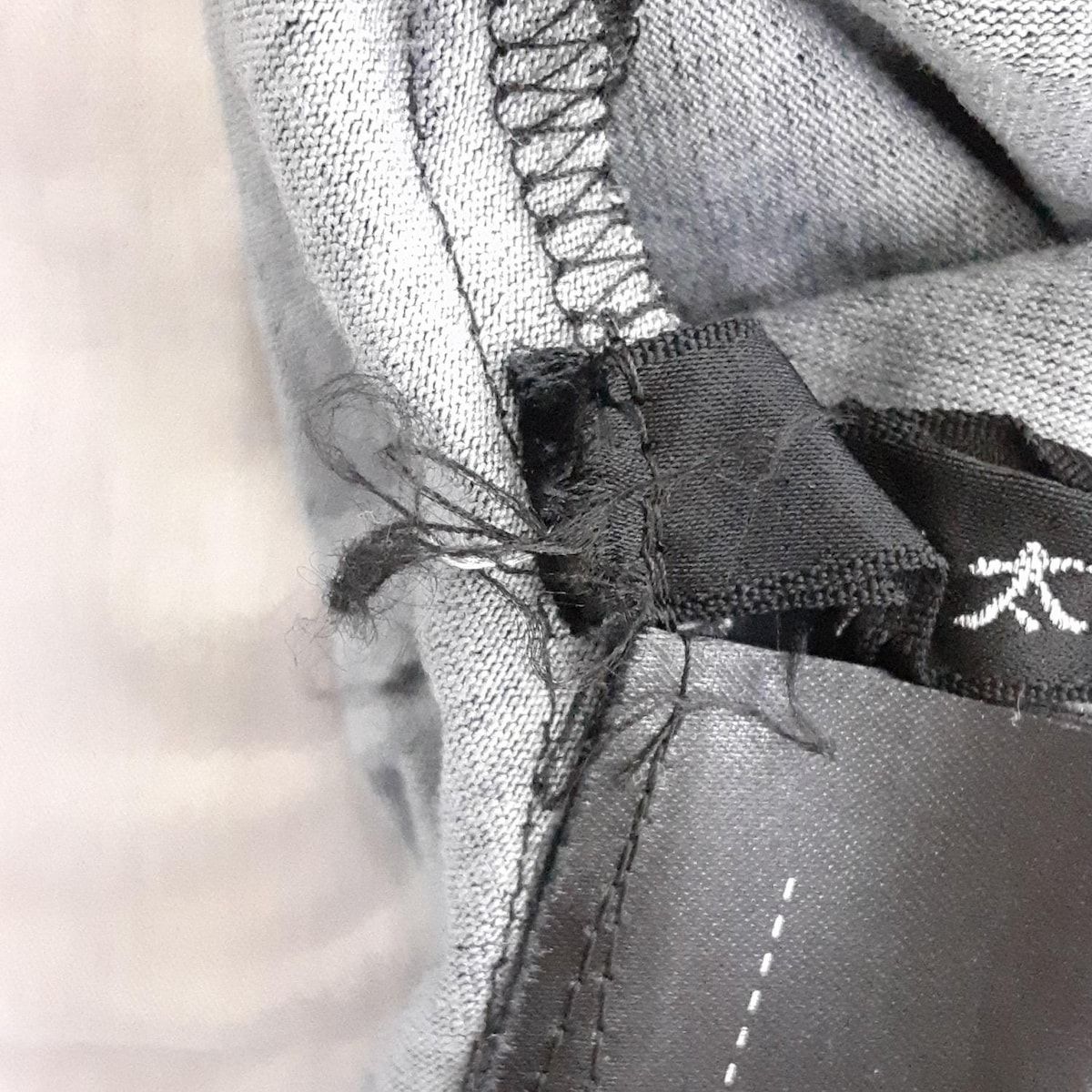 ラインストーン