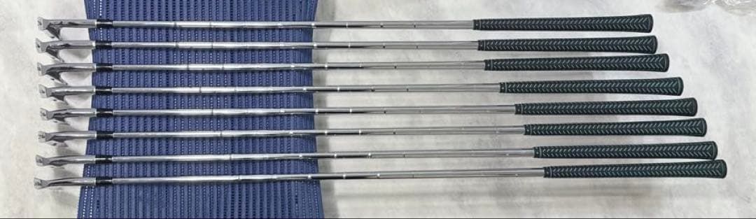 美品 ウィルソン 激レア マッスルバック アイアン ヴィンテージ3~PW 8本 美品 ウィルソン 激レア マッスルバック アイアン ヴィンテージ3