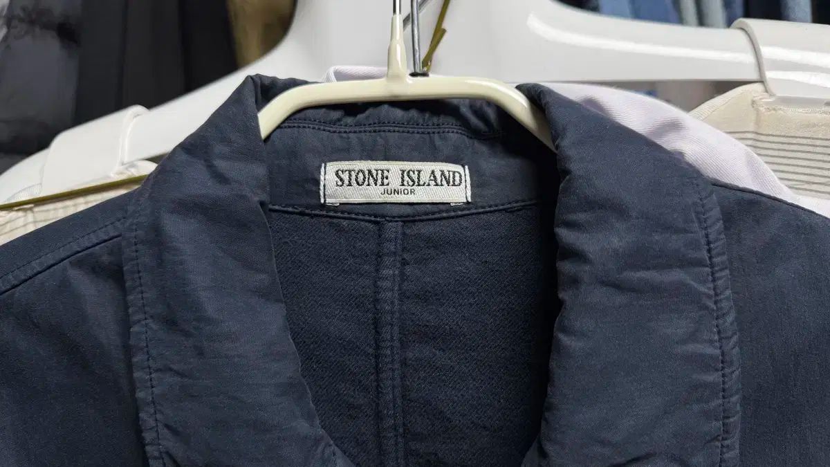 STONE ISLAND