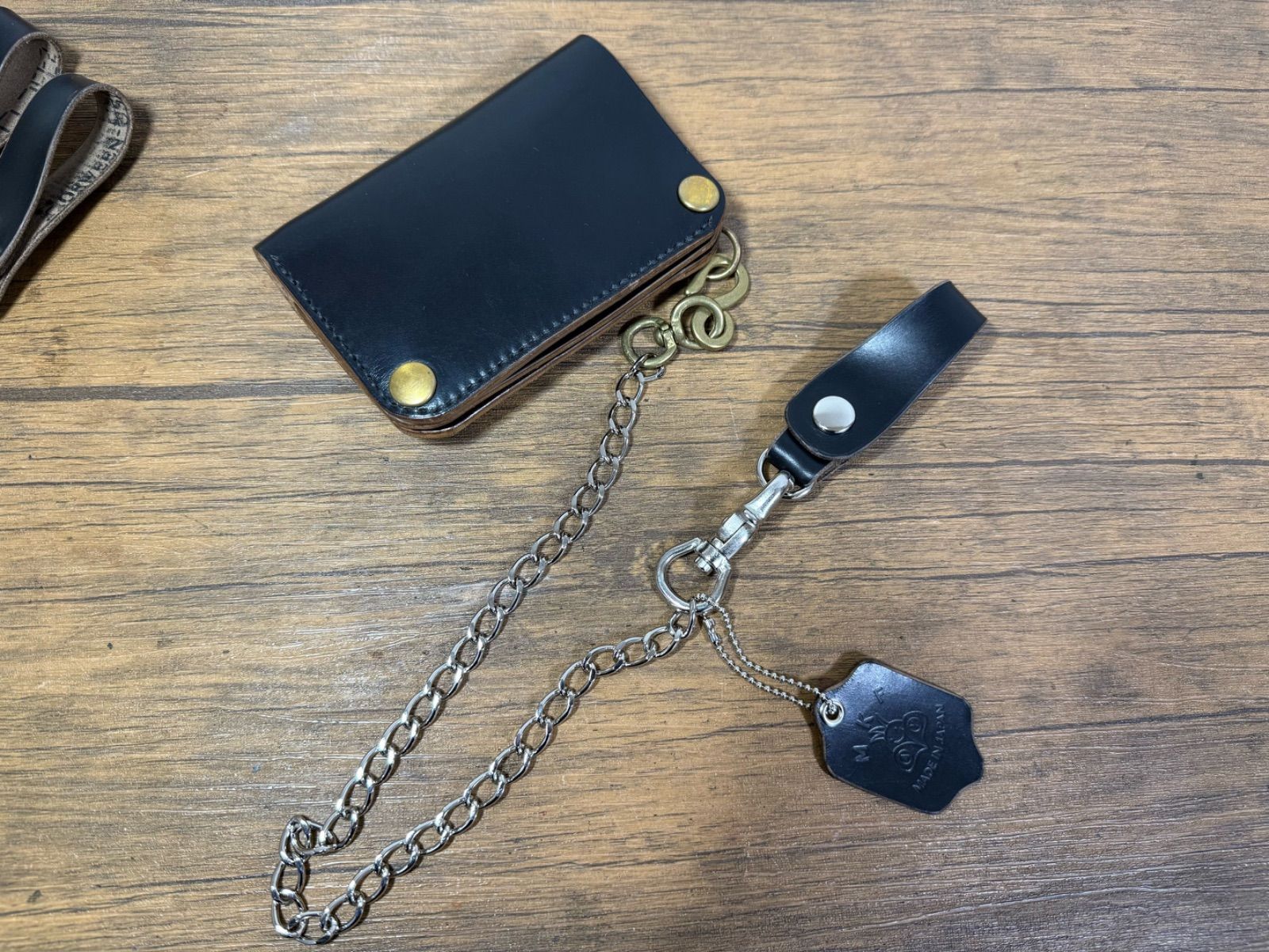 WKウォレットチェーン ベルトループクロムエクセル使用