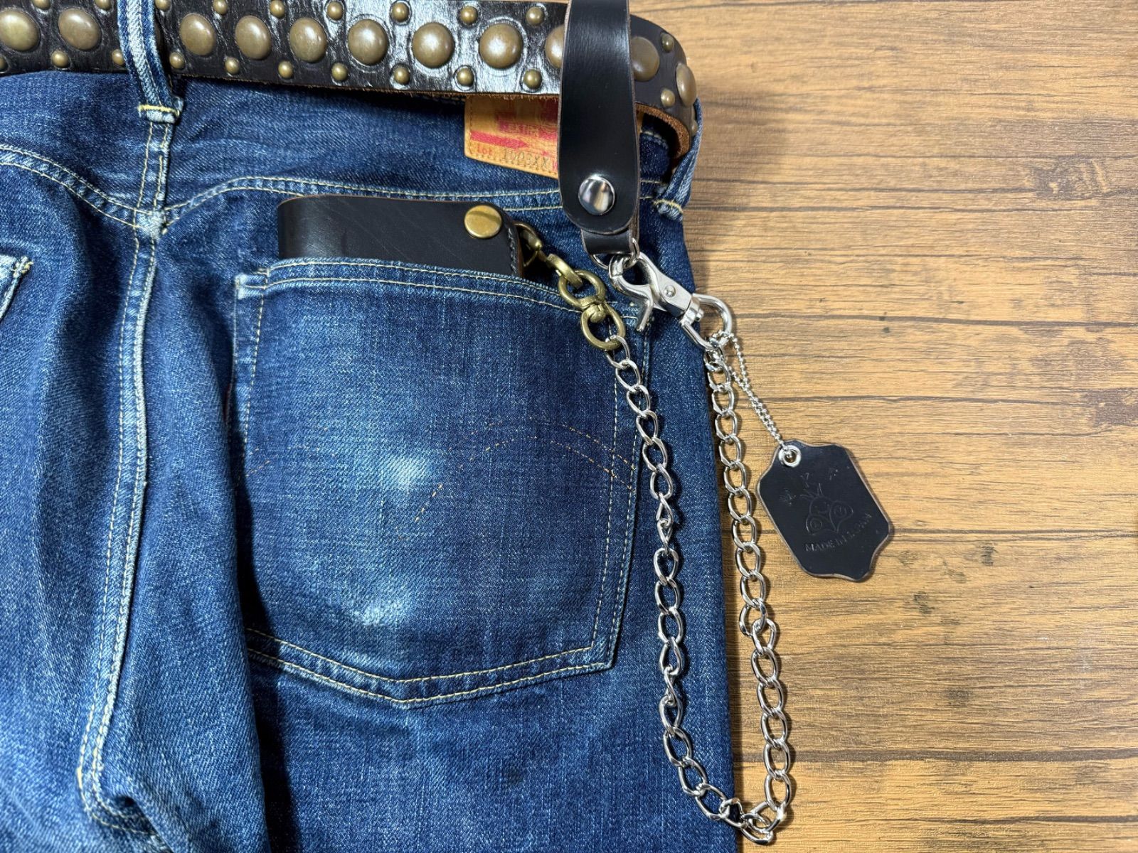 WKウォレットチェーン ベルトループクロムエクセル使用