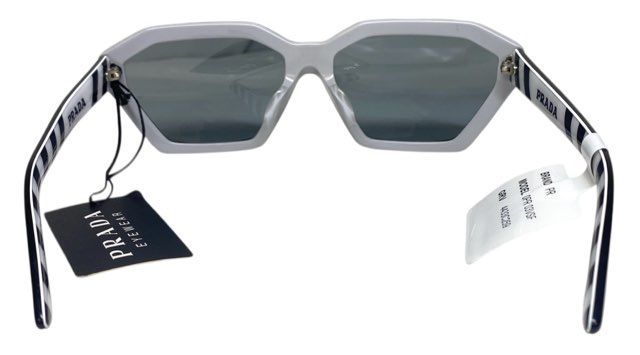未使用 プラダ サングラス PRADA PR 03VSF カモフラージュ ミレニアルズ Millennials レディース メンズ ブラック ホワイト 迷彩 黒 白 SUNGLASSES 未使用 プラダ サングラス PRADA PR 03VSF カモフラージュ