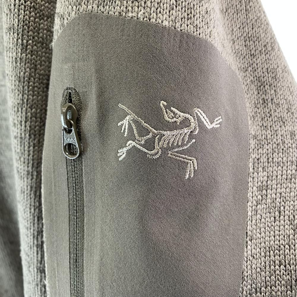 ディスカウント 【】ARC'TERYX COVERT CARDIGAN カーキ サイズM
