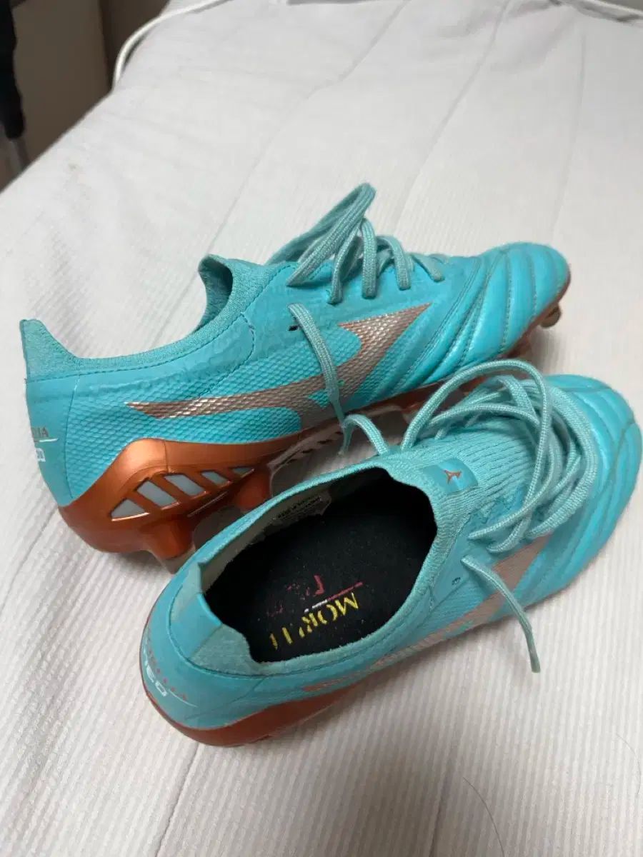 ミズノ モレリア ジャパン サッカーシューズ