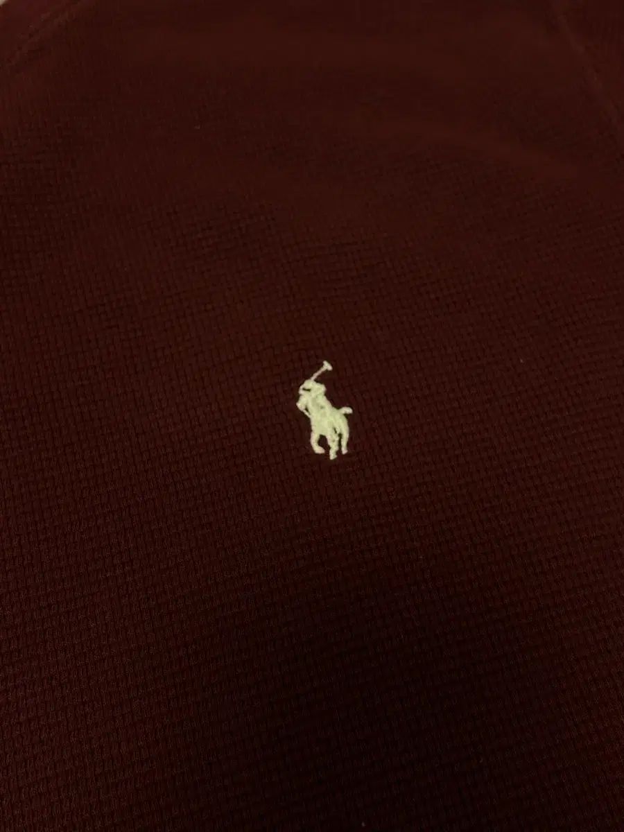 バーガンディ 白