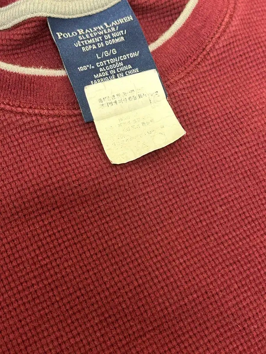 バーガンディ 白