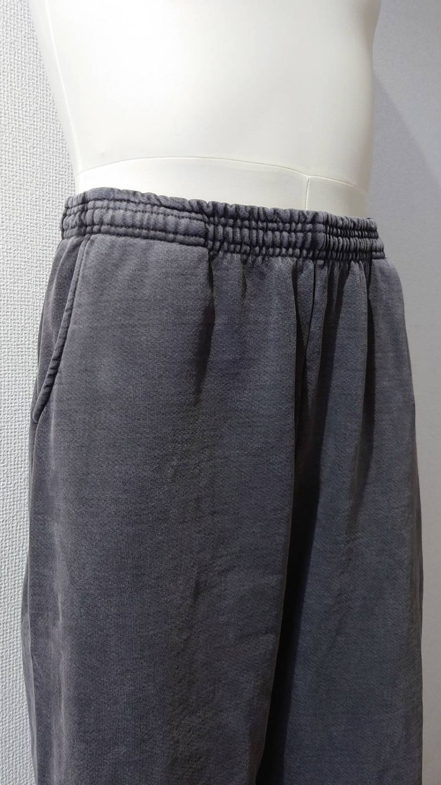 スウェットパンツ