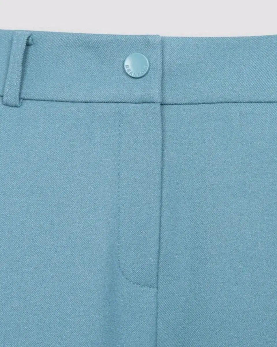 ストレート パンツ