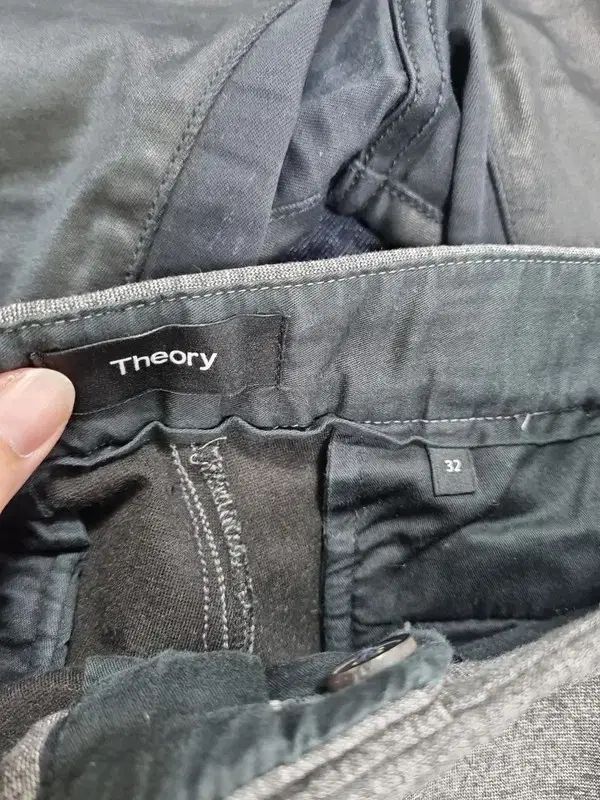 スラックス パンツ