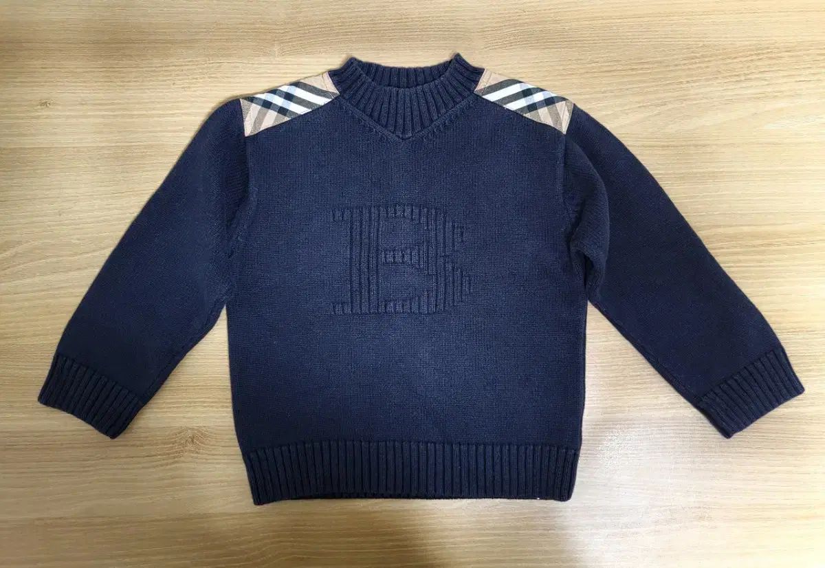 バーバリー キッズ ネイビー スウェット 5