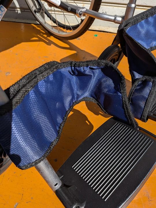 カワムラサイクル 自走用 ノーパンクタイヤ 次世代型車椅子 WAVIT