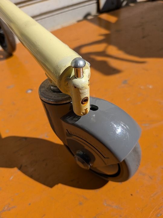  一部地域を除く 日進医療器 室内用歩行器 トレウォークスリム KM-25-1023-08 その他 介護用ベッド 寝具