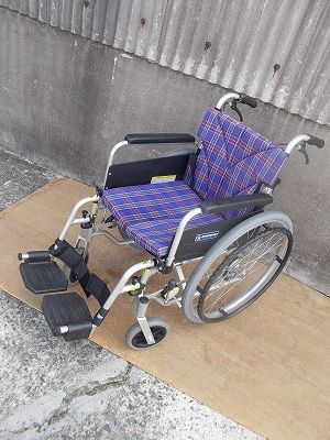 一部地域を除く KAWAMURA カワムラサイクル 簡易モジュール車いす KA822B-TS-25-1027-03