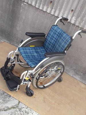 一部地域を除く ミキ自走用車いす スキット5 SKT-5 TS-25-1027-05