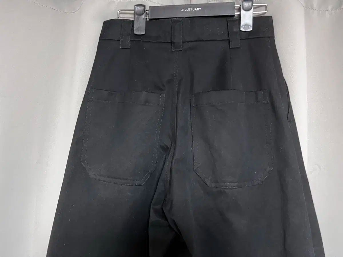 スタジオ ニコルソン