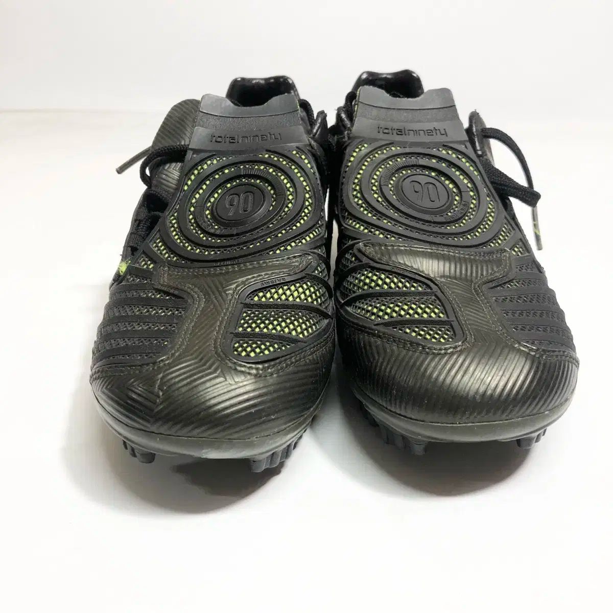 サッカーシューズ