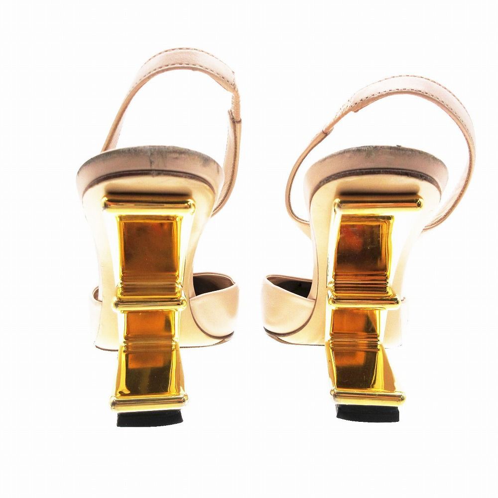 FENDI フェンディ ファースト パンプス ポインテッドトゥ バック