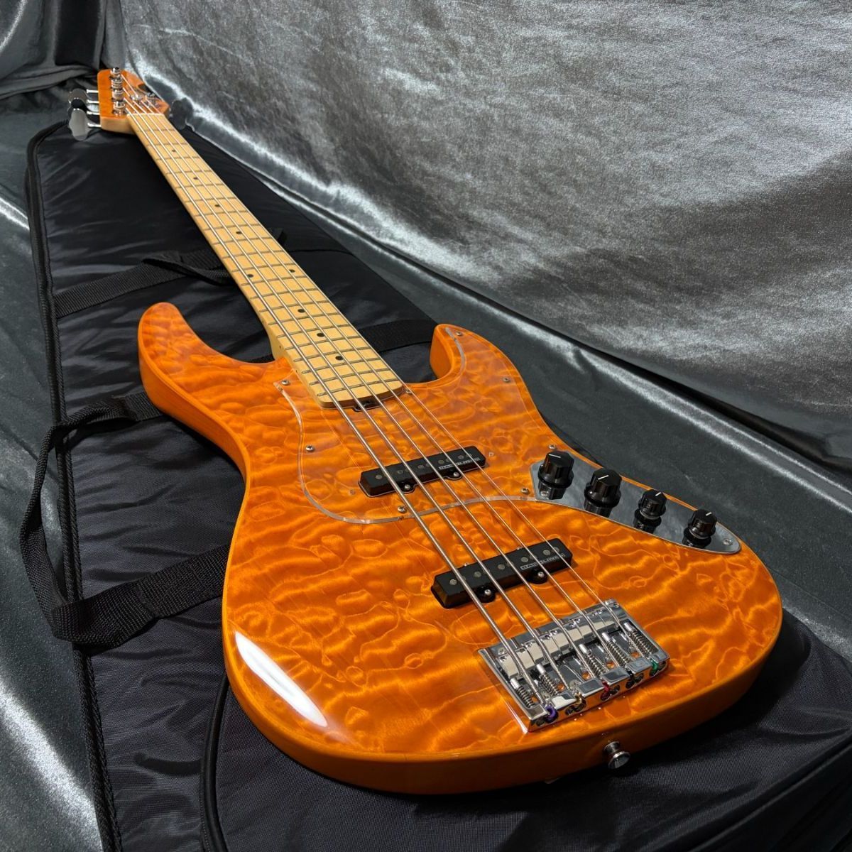 Atelier Z MVT #715 19p アトリエ 5弦ベース ATELIER Z M♯265/19P VN