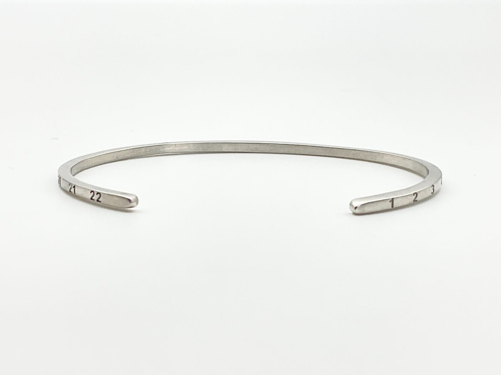 MAISON MARGIELA メゾンマルジェラ 1 ナンバリングバングル シルバー