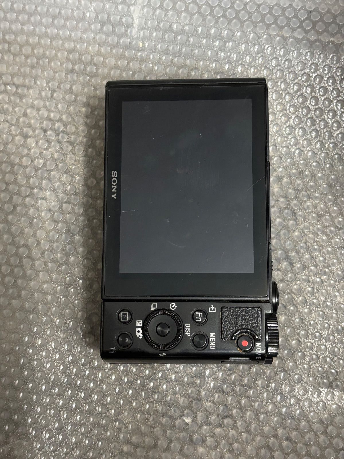 コンパクトデジタルカメラ